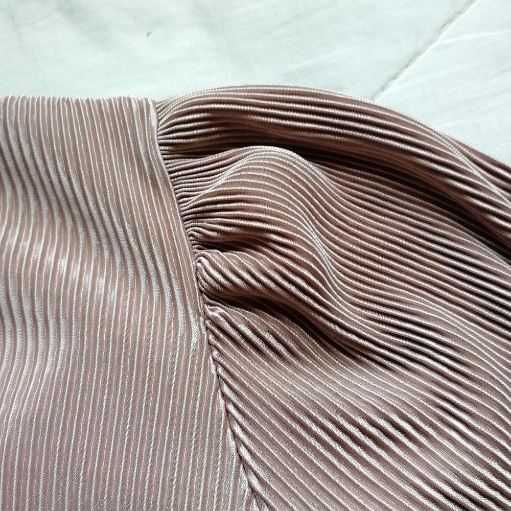 ZARA Taupe Pleated Wrap V-neck Top Large - Picture 13 of 16